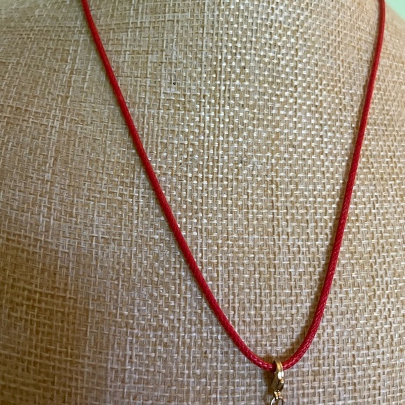 Elegant Red Cord Pink Crystal Heart Pendant Necklace - Picture 3 of 4